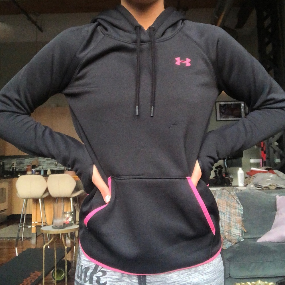 Under Armour Sweatshirt